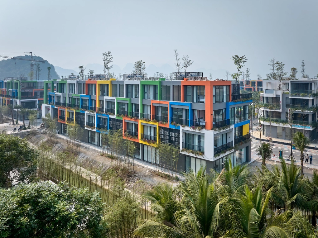 Những căn villa đầy màu sắc tại Flamingo Golden Hill. Những căn villa đầy màu sắc tại Flamingo Golden Hill.